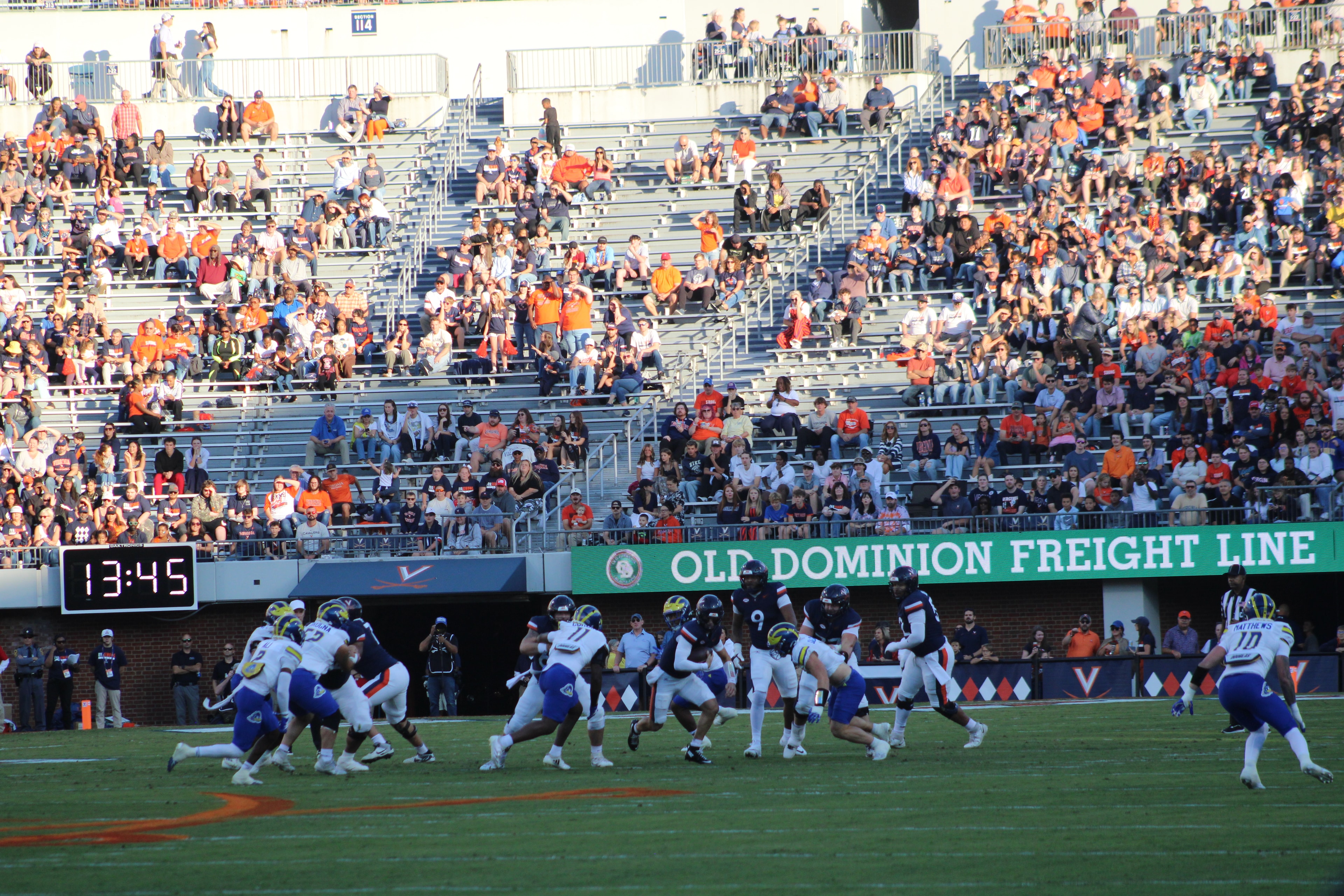 Fans at Virginia vs Delaware game day