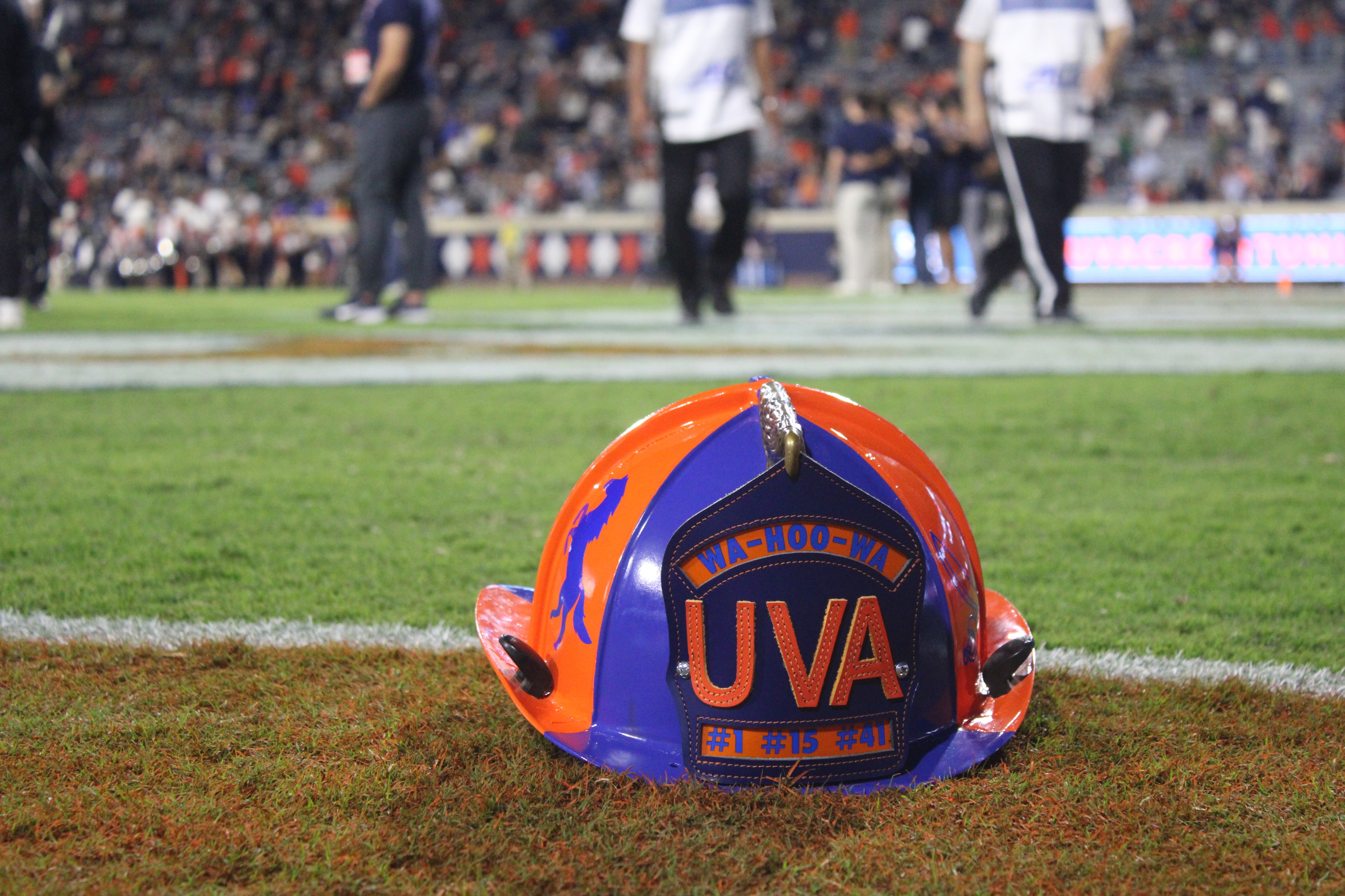 Fans at Virginia vs Delaware game day