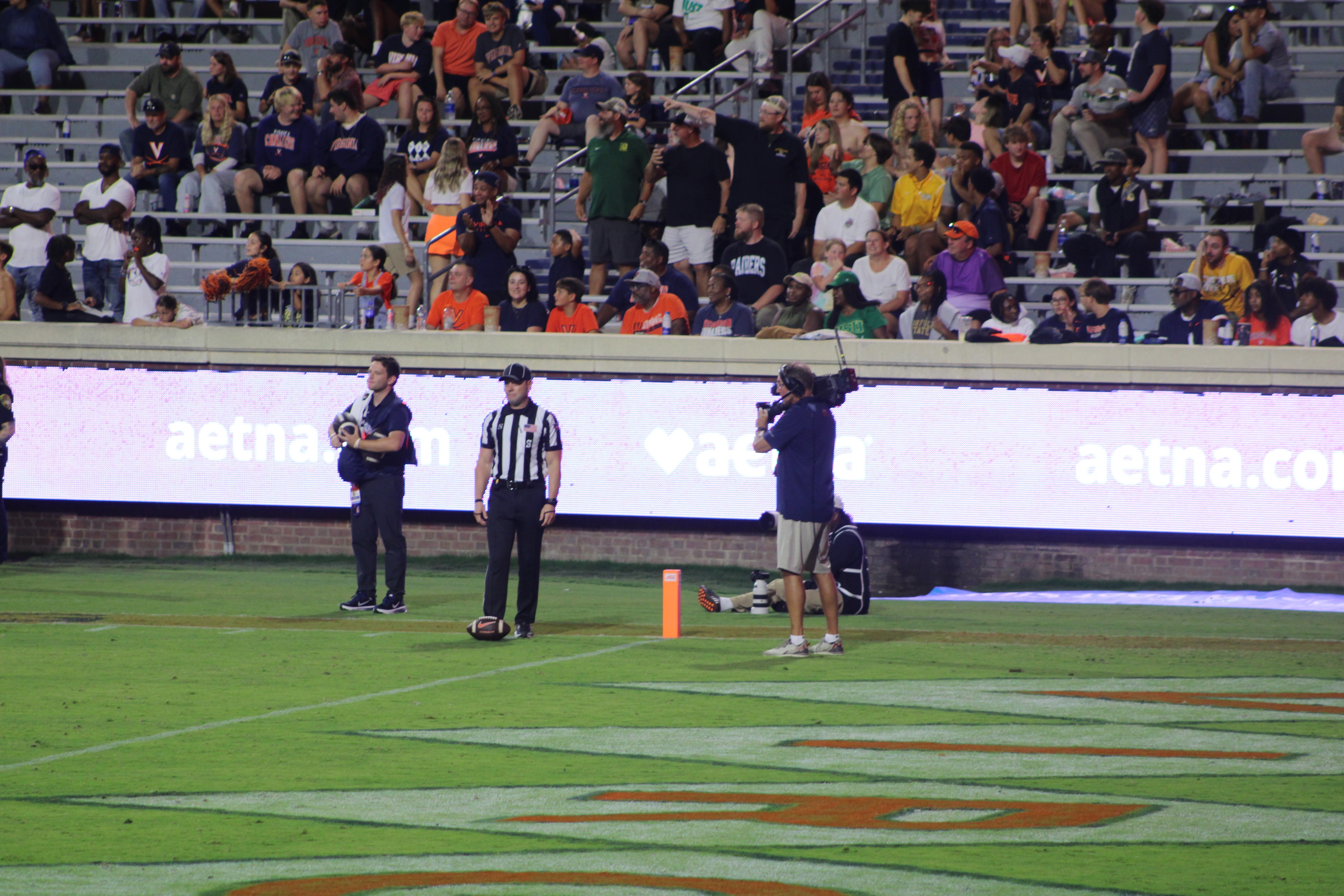 Fans at Virginia vs Norfolk State game day