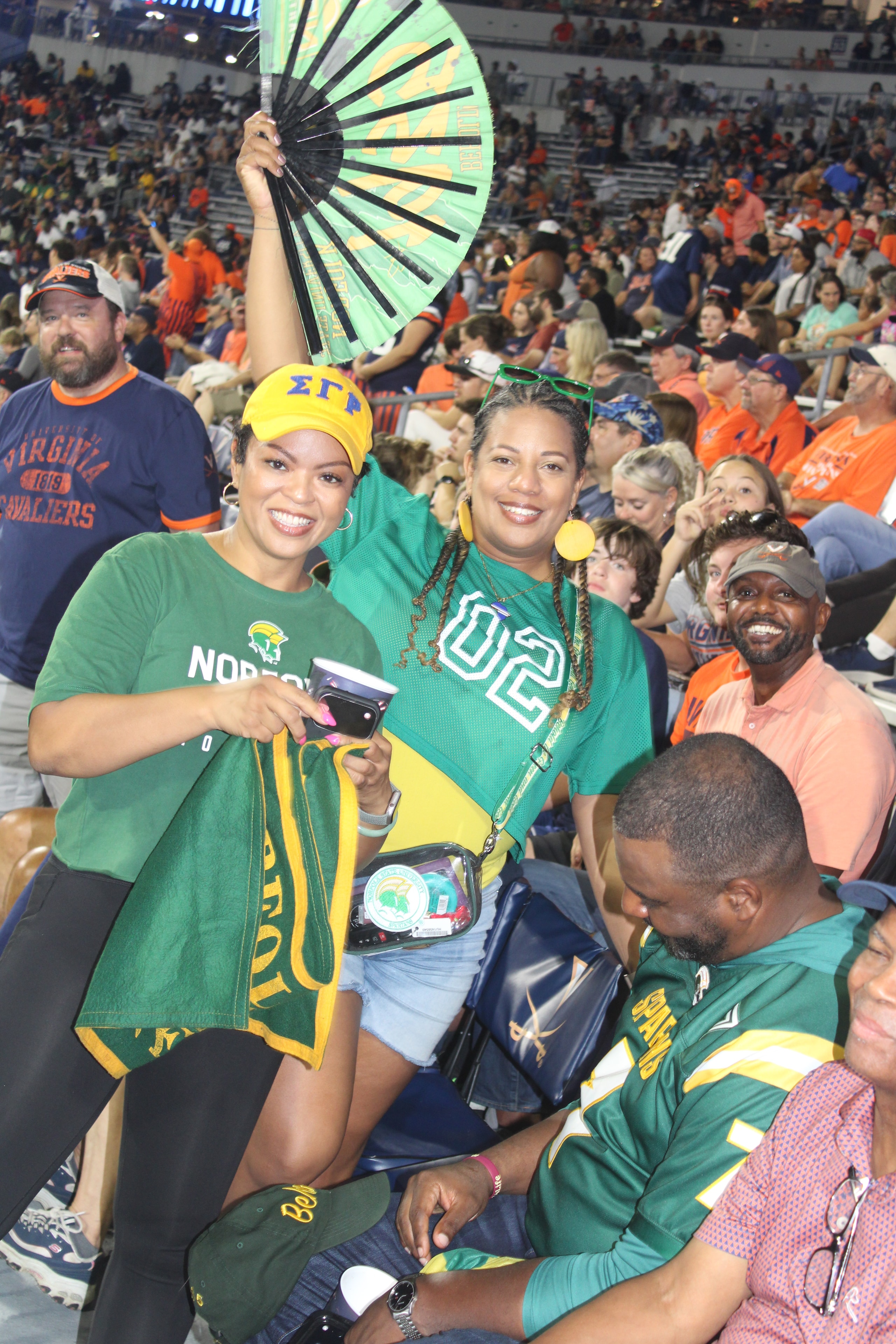 Fans at Virginia vs Norfolk State game day