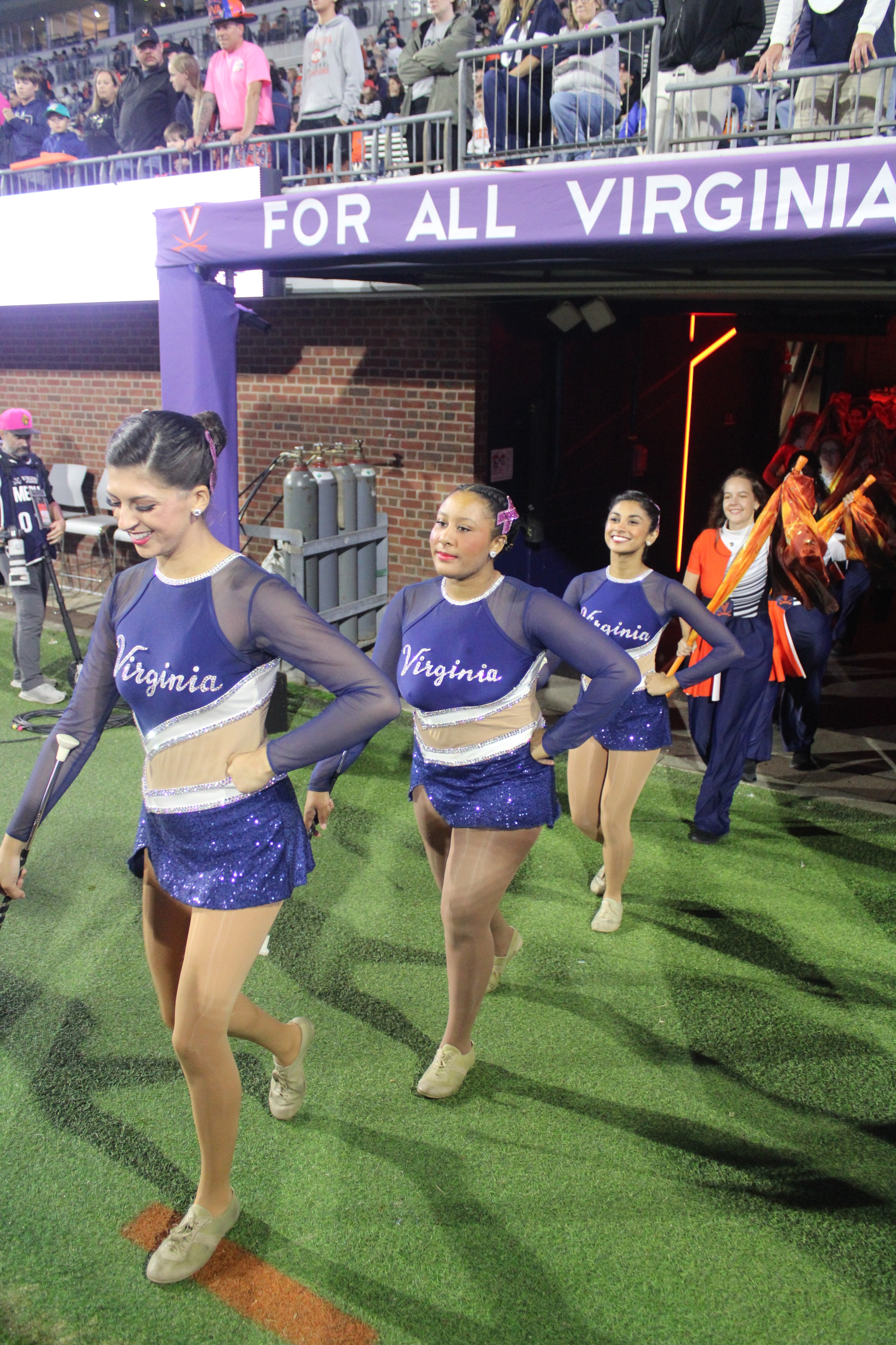 Virginia vs Syracuse game day photo 114