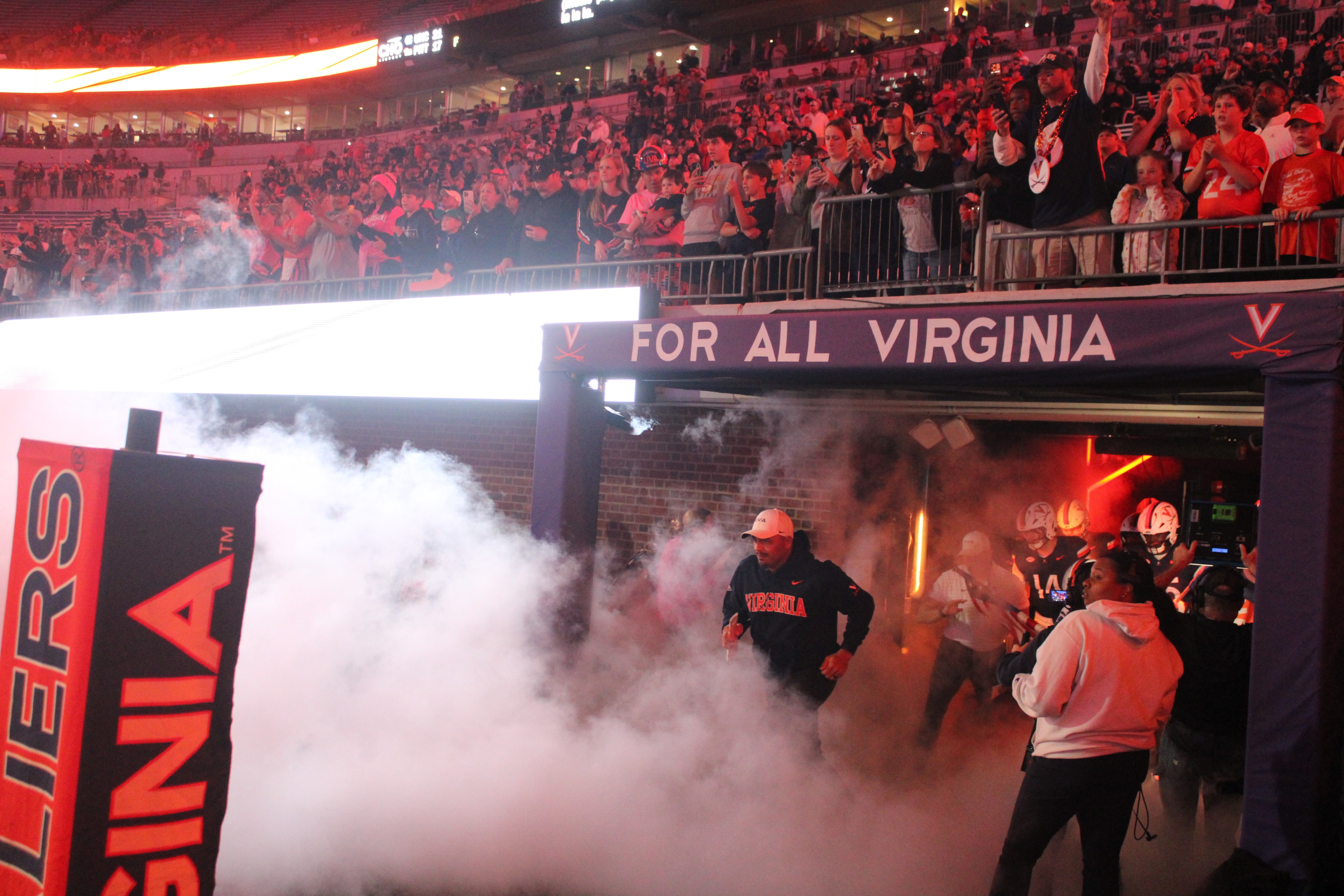 Virginia vs Syracuse game day photo 9