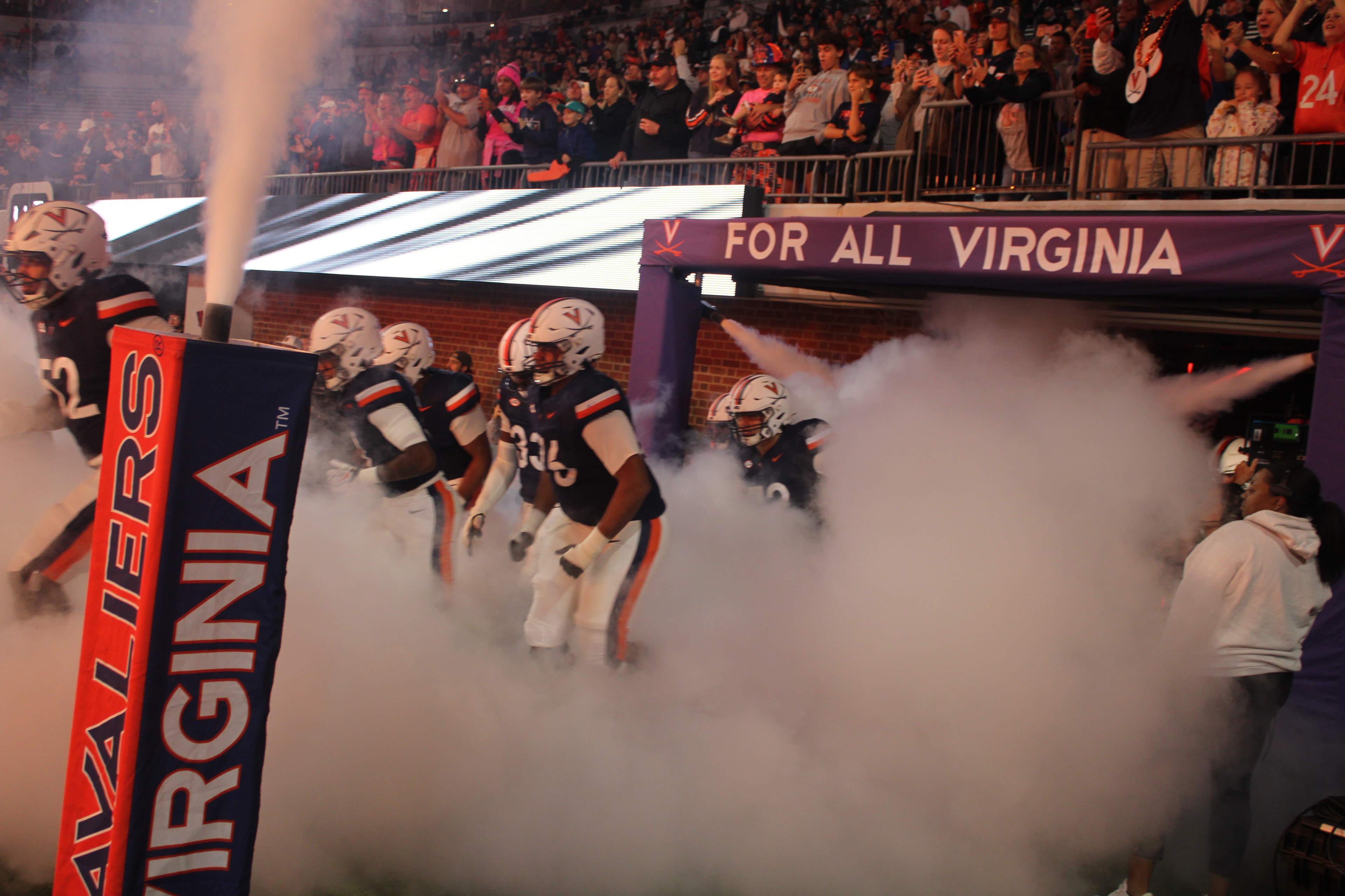 Virginia vs Syracuse game day photo 19