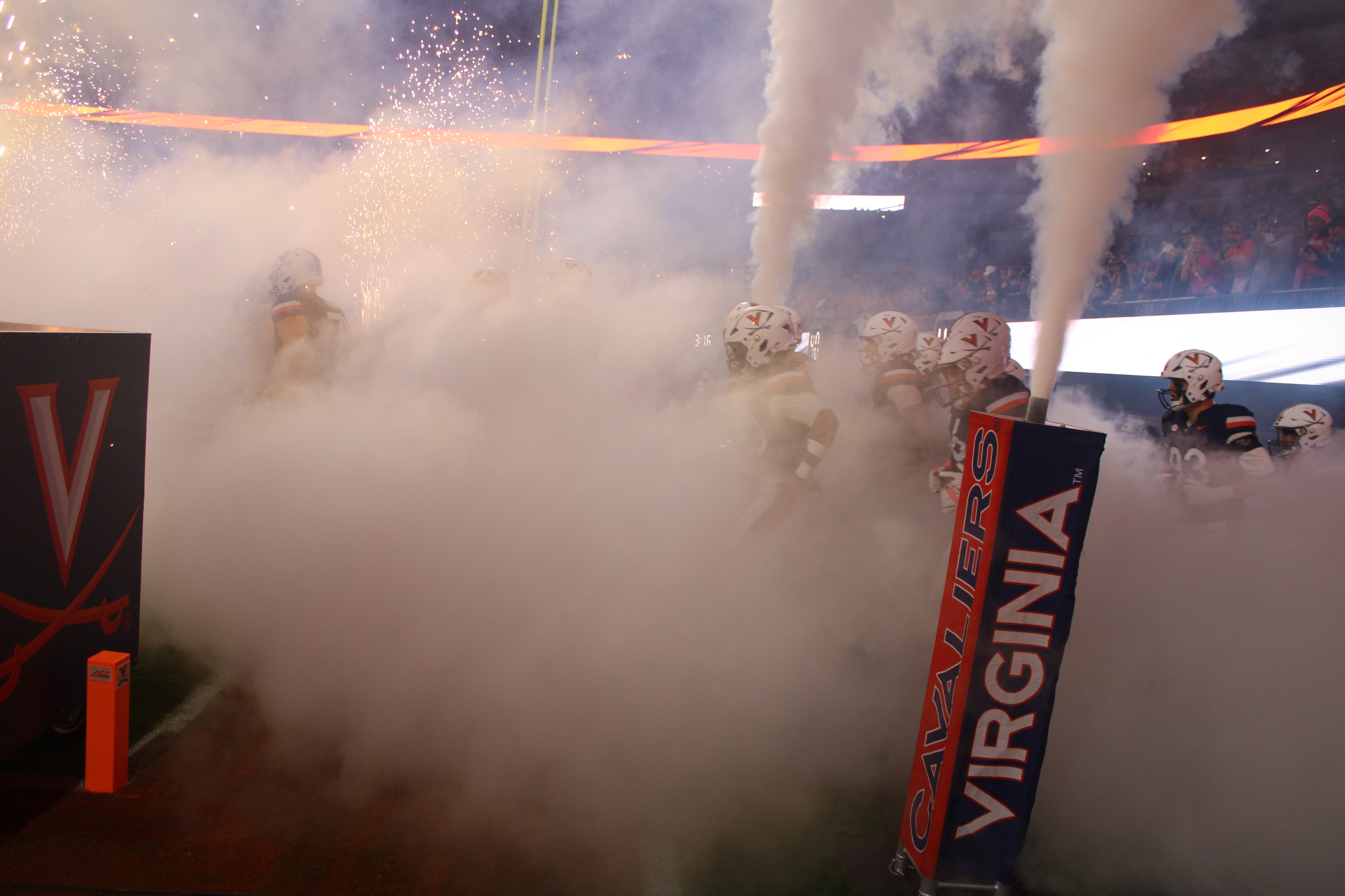 Virginia vs Syracuse game day photo 37